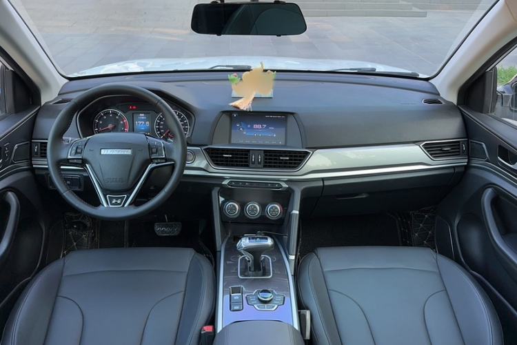 Used Haval H6 2019 Sport Edition 1.5T Automatic Two-Wheel Drive Elite Model China VI Interior 4