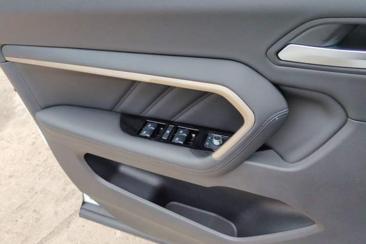 Used Haval H6 2019 1.5 GDIT Automatic Champion Edition China VI Standard Interior 5