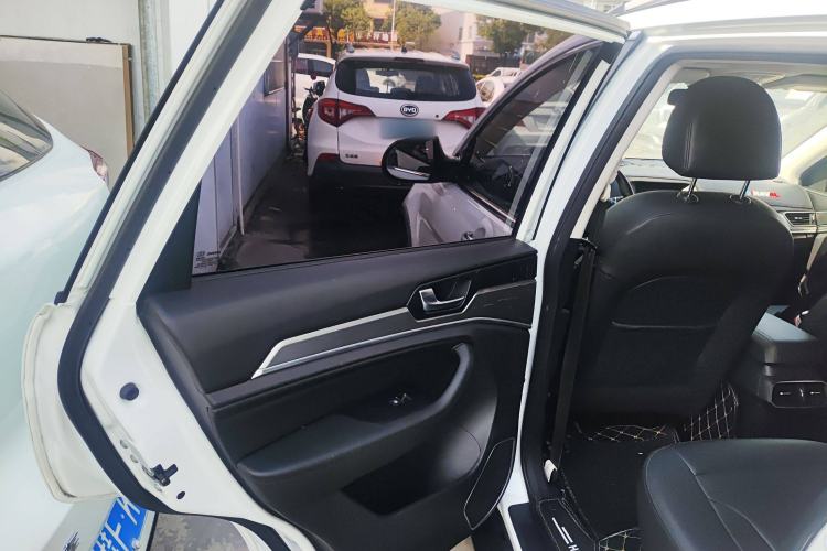 Used Haval H6 2019 Sport Edition 1.5T Automatic Two-Wheel Drive Elite Model China VI Interior 5