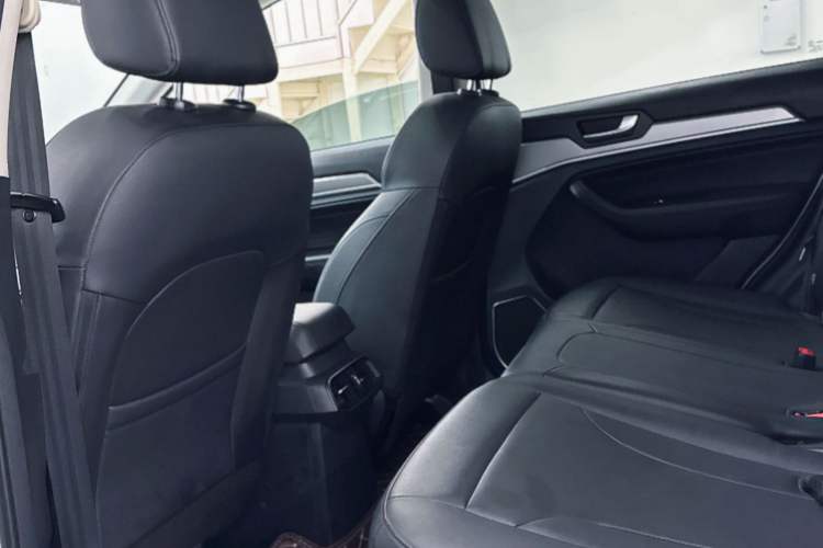 Used Haval H6 2019 Sport Edition 1.5T Automatic Two-Wheel Drive Elite Model China VI Interior 5