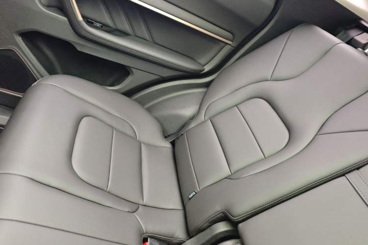 Used Haval H6 2019 1.5 GDIT Automatic Champion Edition China V Standard Interior 5