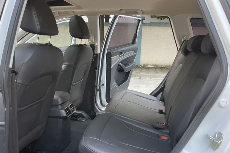 Used Haval H6 2019 Sport Edition 1.5T Automatic Two-Wheel Drive Elite Model China VI Interior 7