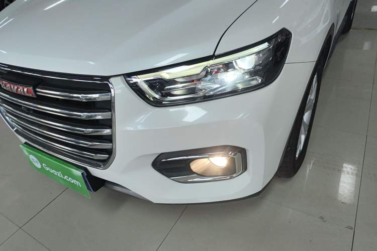 Used Haval H6 2019 Red Label 1.5 GDIT Automatic Champion Edition Left Front Headlight
