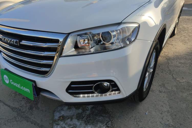 Used Haval H6 2019 Sport Edition 1.5T Automatic Two-Wheel Drive Elite Model China VI Left Front Headlight