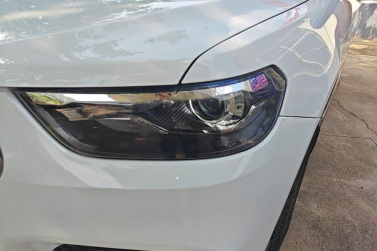 Used Haval H6 2019 Sport Edition 1.5T Automatic Two-Wheel Drive Elite Model China VI Left Front Headlight
