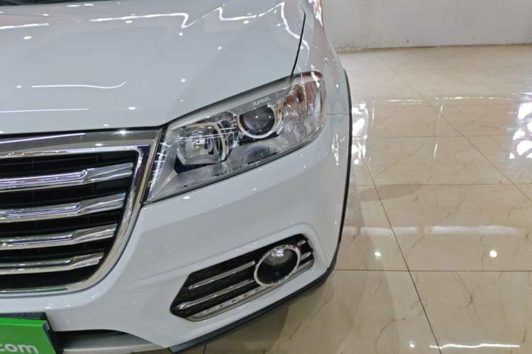 Used Haval H6 2019 Sport Edition 1.5T Automatic Two-Wheel Drive Elite Model China VI Left Front Headlight
