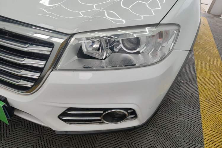 Used Haval H6 2019 Sport Edition 1.5T Automatic Two-Wheel Drive Elite Model China VI Left Front Headlight