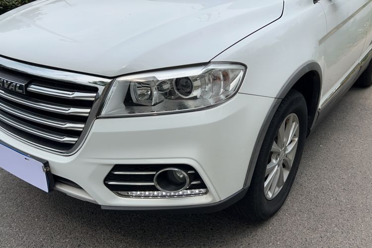 Used Haval H6 2019 Sport Edition 1.5T Automatic Two-Wheel Drive Elite Model China VI Left Front Headlight