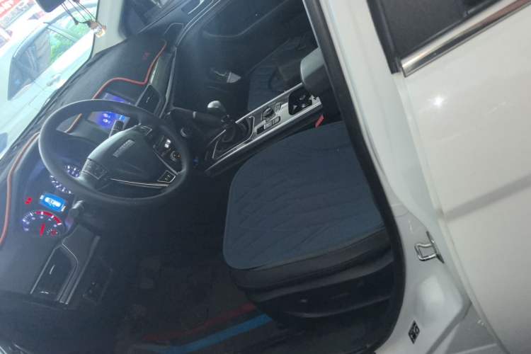 Used Haval H6 2019 Sport Edition 1.5T Manual Two-Wheel Drive Elite Model China VI Standard Left Front Seat