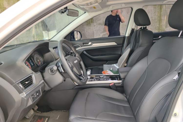Used Haval H6 2019 Sport Edition 1.5T Automatic Two-Wheel Drive Elite Model China VI Left Front Seat
