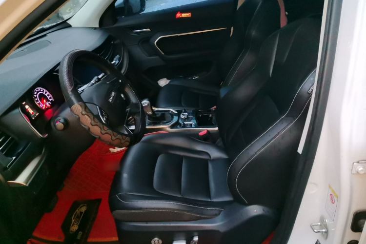 Used Haval H6 2019 2.0 GDIT Automatic Luxury Smart Connectivity Version China V Standard Left Front Seat