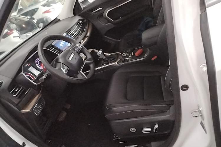 Used Haval H6 2019 Red Label 1.5 GDIT Automatic Luxury Smart Connectivity Edition Left Front Seat