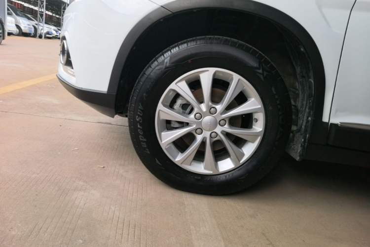 Used Haval H6 2019 Sport Edition 1.5T Automatic Two-Wheel Drive Elite Model China VI Left Front Wheel Hub