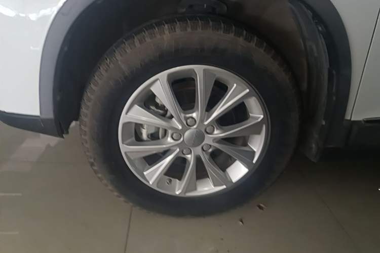 Used Haval H6 2019 Sport Edition 1.5T Automatic Two-Wheel Drive Elite Model China VI Left Front Wheel Hub