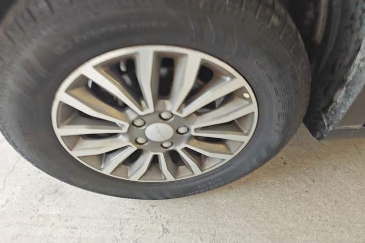 Used Haval H6 2019 Sport Edition 1.5T Automatic Two-Wheel Drive Elite Model China VI Left Front Wheel Hub