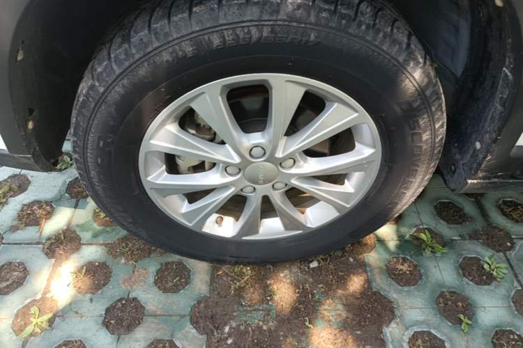 Used Haval H6 2019 Sport Edition 1.5T Automatic Two-Wheel Drive Elite Model China VI Left Front Wheel Hub