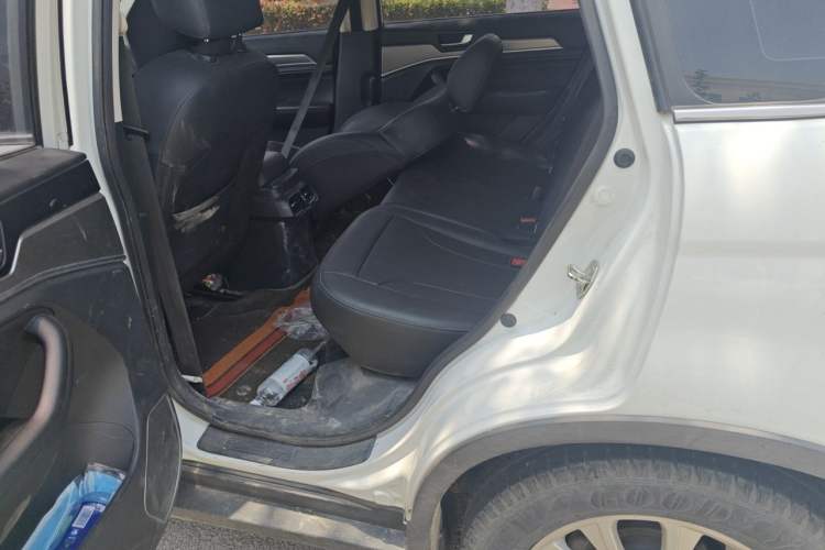 Used Haval H6 2019 Sport Edition 1.5T Automatic Two-Wheel Drive Elite Model China VI Left Rear Seat