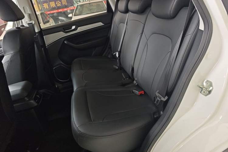 Used Haval H6 2019 Sport Edition 1.5T Manual Two-Wheel Drive Elite Model China VI Standard Left Rear Seat