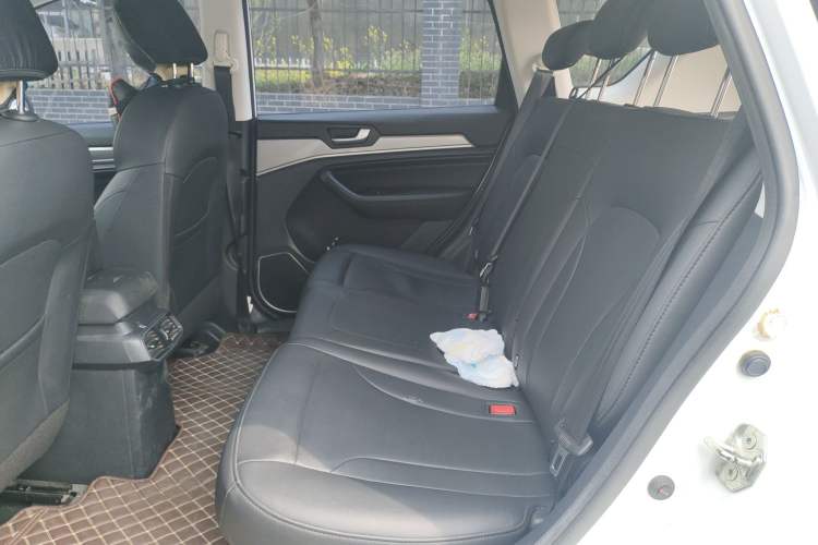 Used Haval H6 2019 Sport Edition 1.5T Automatic Two-Wheel Drive Elite Model China VI Left Rear Seat