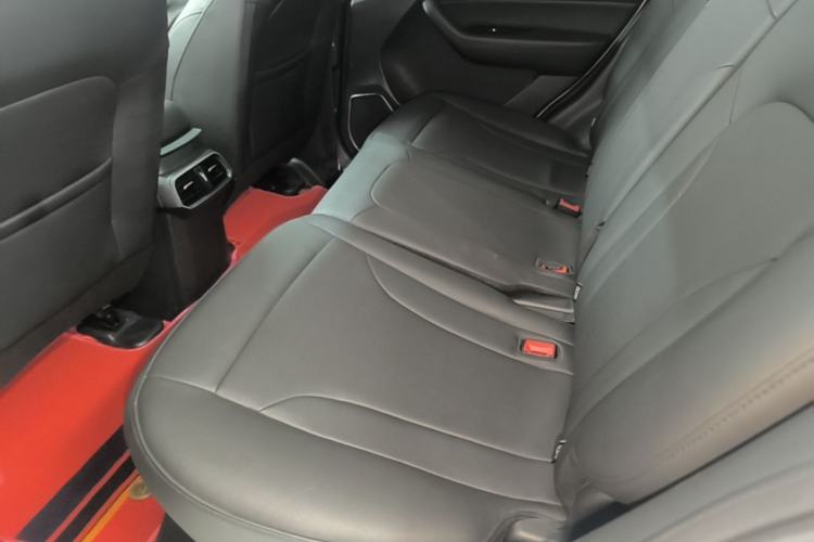 Used Haval H6 2019 Sport Edition 1.5T Automatic Two-Wheel Drive Elite Model China VI Left Rear Seat