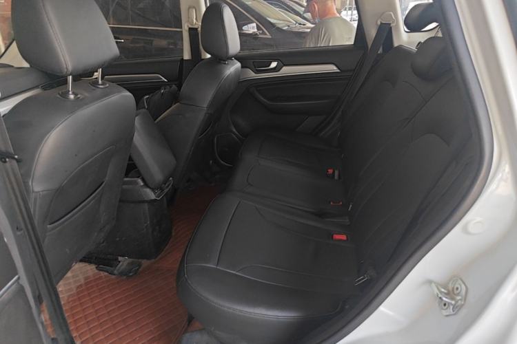 Used Haval H6 2019 Sport Edition 1.5T Automatic Two-Wheel Drive Elite Model China VI Left Rear Seat