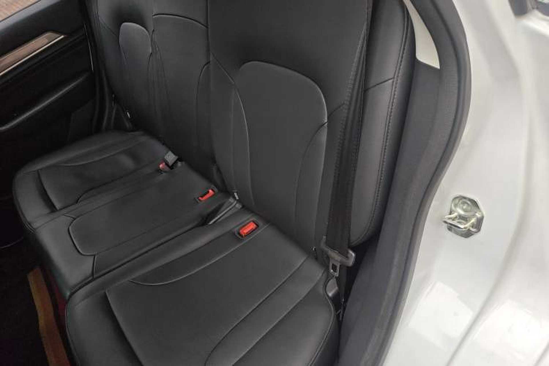 Used Haval H6 2019 Sport Edition 1.5T Automatic Two-Wheel Drive Elite Model China VI Left Rear Seat
