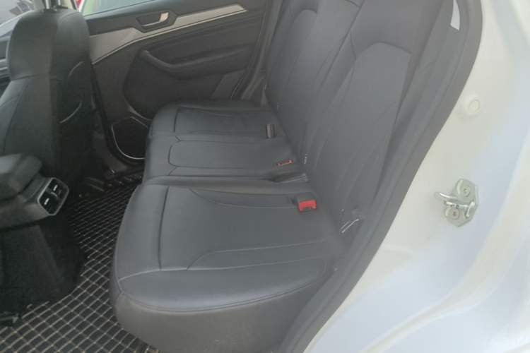 Used Haval H6 2019 Sport Edition 1.5T Automatic Two-Wheel Drive Elite Model China VI Left Rear Seat