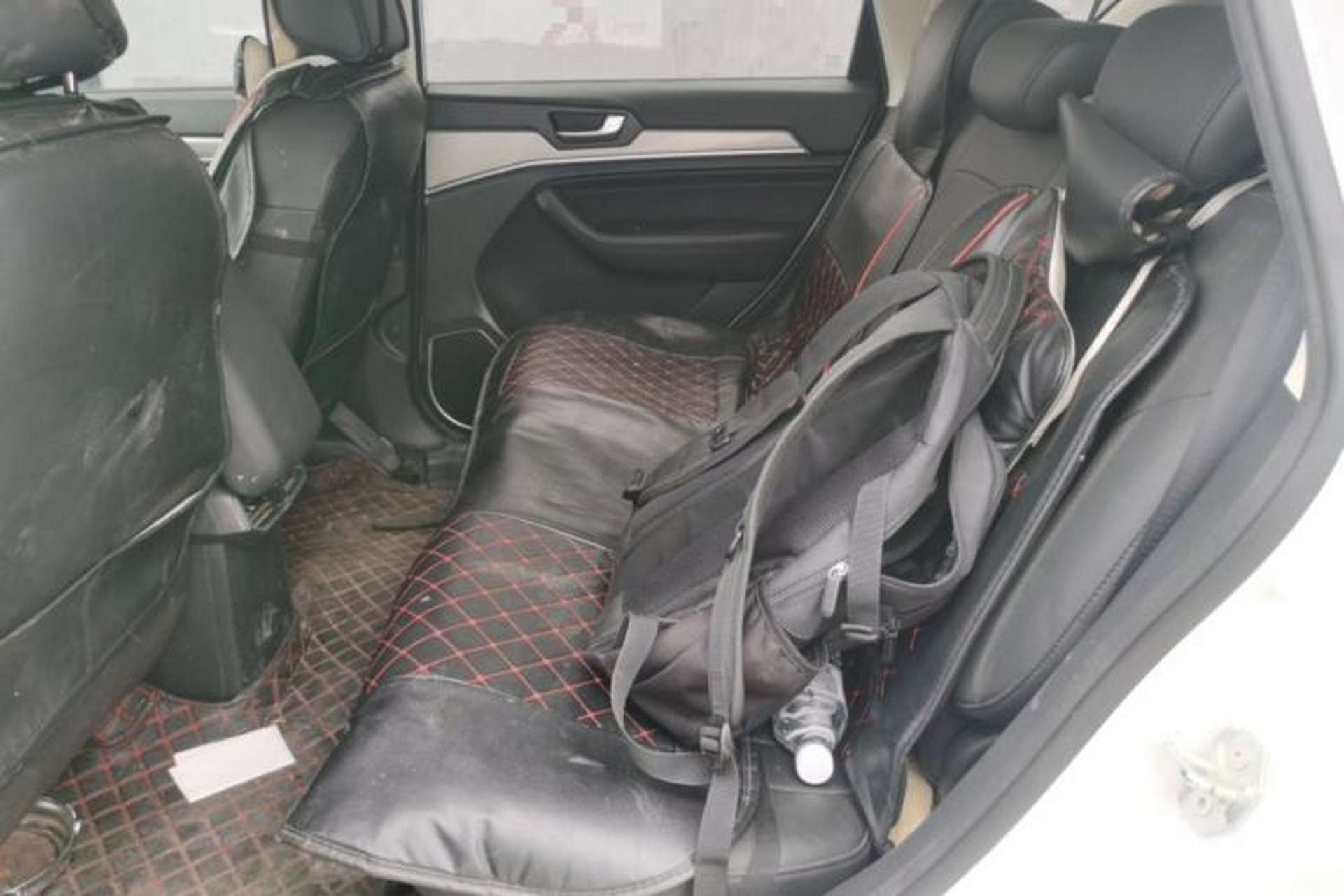 Used Haval H6 2019 Sport Edition 1.5T Automatic Two-Wheel Drive Elite Model China VI Left Rear Seat