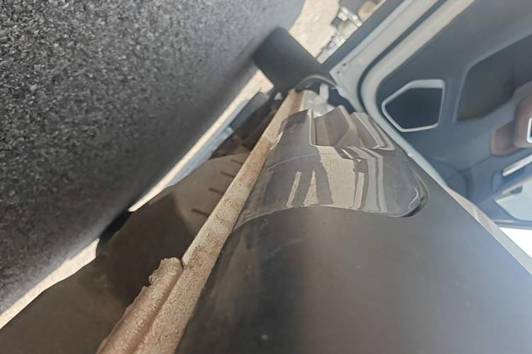 Used Haval H6 2019 1.5 GDIT Automatic Luxury Smart Connect Edition Emission Standard China V Left Side Sill