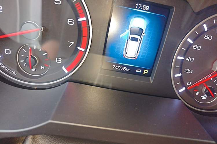 Used Haval H6 2019 Sport Edition 1.5T Automatic Two-Wheel Drive Elite Model China VI Odometer Close Up