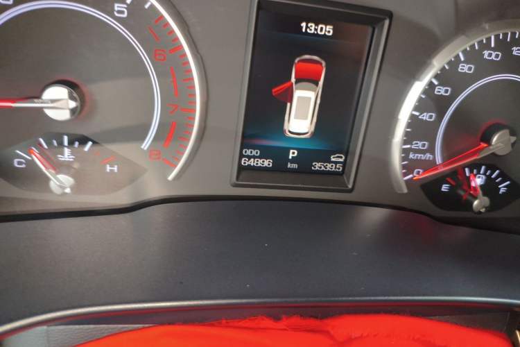 Used Haval H6 2019 Red Label 1.5 GDIT Automatic Champion Edition Odometer Close Up