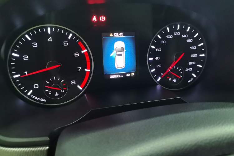 Used Haval H6 2019 Sport Edition 1.5T Automatic Two-Wheel Drive Elite Model China VI Odometer Close Up
