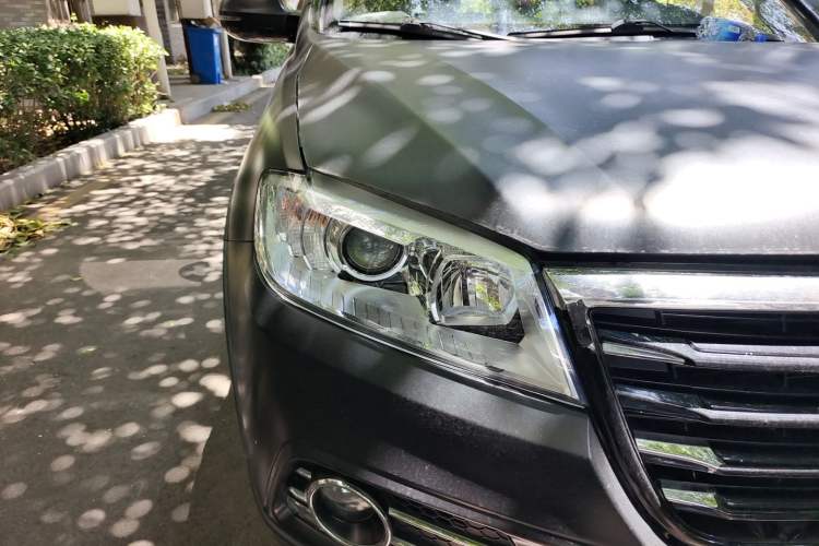 Used Haval H6 2019 Sport Edition 1.5T Automatic Two-Wheel Drive Elite Model China VI Right Front Headlight