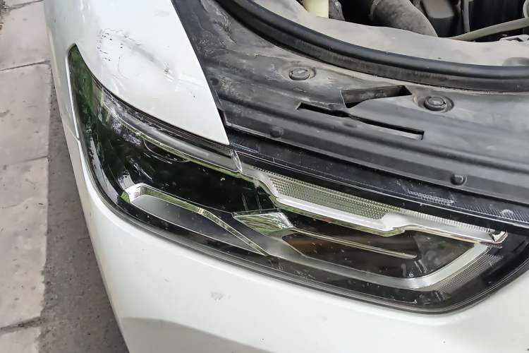 Used Haval H6 2019 1.5 GDIT Automatic Luxury Smart Connect Edition Emission Standard China V Right Front Headlight