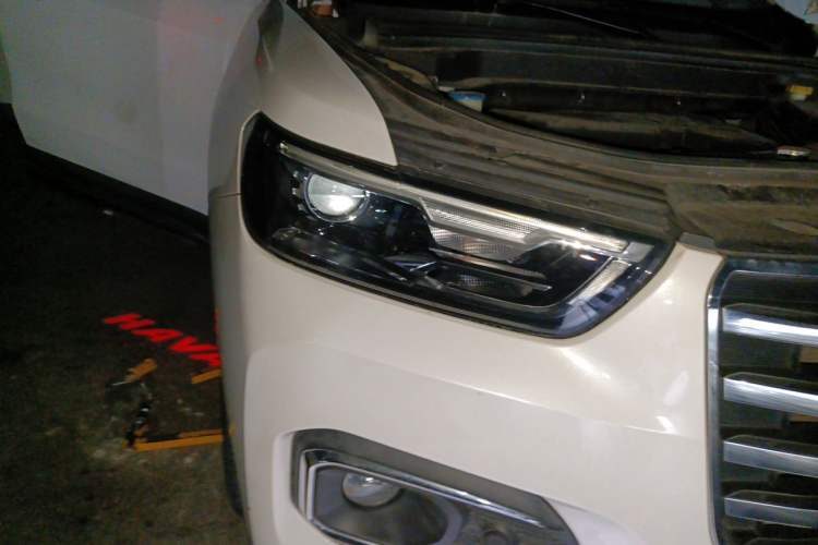 Used Haval H6 2019 1.5 GDIT Automatic Luxury Smart Connect Edition Emission Standard China V Right Front Headlight