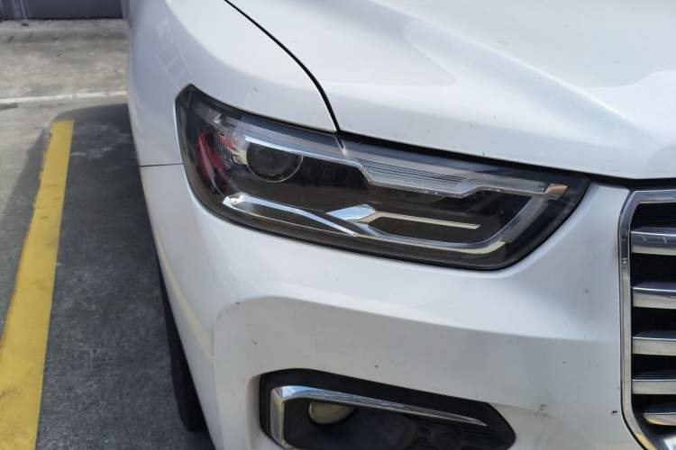 Used Haval H6 2019 1.5 GDIT Automatic Luxury Smart Connect Version China VI Standard Right Front Headlight
