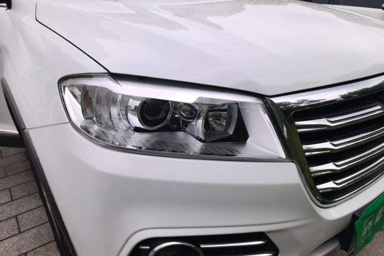 Used Haval H6 2019 Sport Edition 1.5T Automatic Two-Wheel Drive Elite Model China VI Right Front Headlight