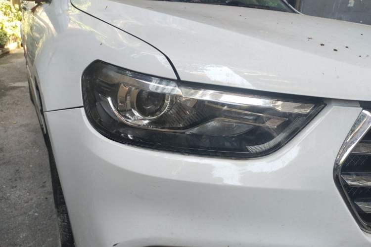 Used Haval H6 2019 Sport Edition 1.5T Automatic Two-Wheel Drive Elite Model China VI Right Front Headlight