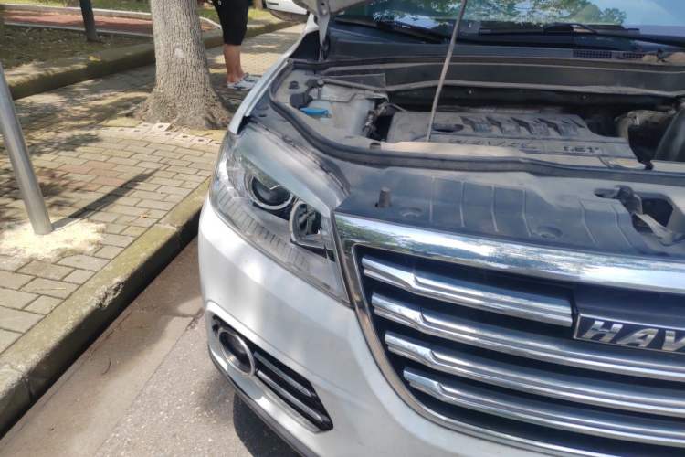 Used Haval H6 2019 Sport Edition 1.5T Automatic Two-Wheel Drive Elite Model China VI Right Front Headlight
