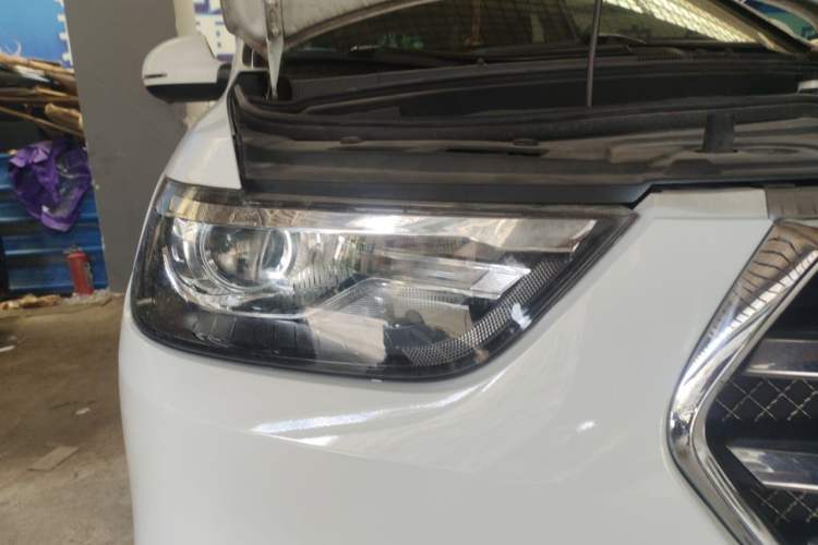 Used Haval H6 2019 Sport Edition 1.5T Automatic Two-Wheel Drive Elite Model China VI Right Front Headlight
