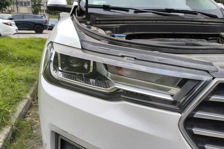 Used Haval H6 2019 Blue Label 1.5 GDIT Automatic Champion Edition Right Front Headlight