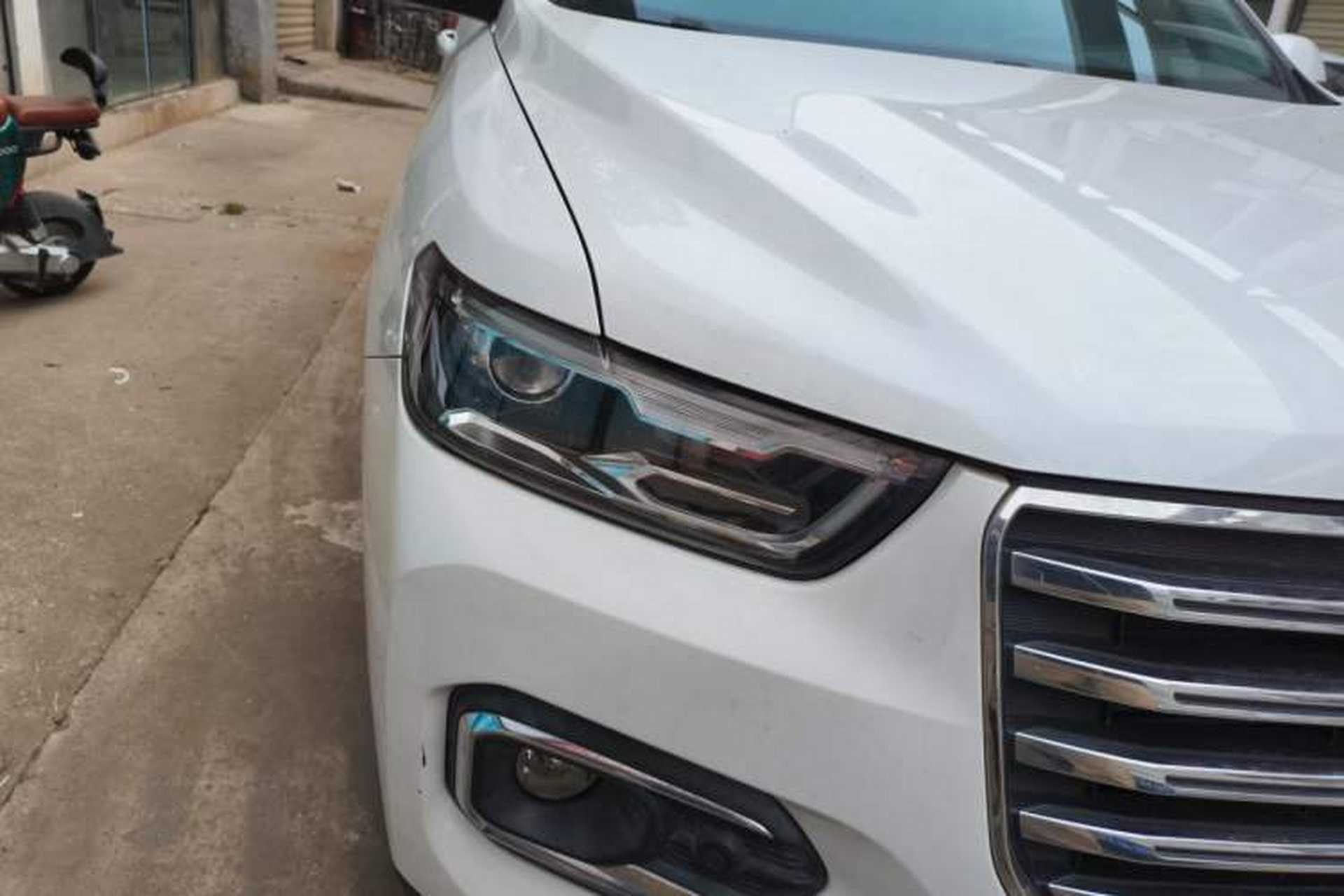 Used Haval H6 2019 1.5 GDIT Automatic Luxury Smart Connect Version China VI Standard Right Front Headlight