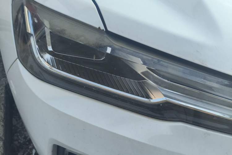 Used Haval H6 2019 Blue Label 2.0 GDIT Automatic Luxury Smart Connectivity Edition Right Front Headlight