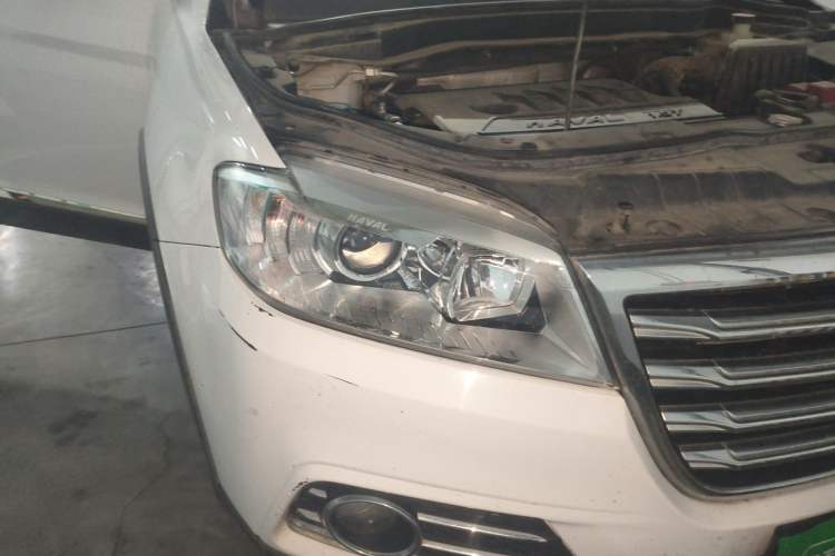 Used Haval H6 2019 Sport Edition 1.5T Automatic Two-Wheel Drive Elite Model China VI Right Front Headlight