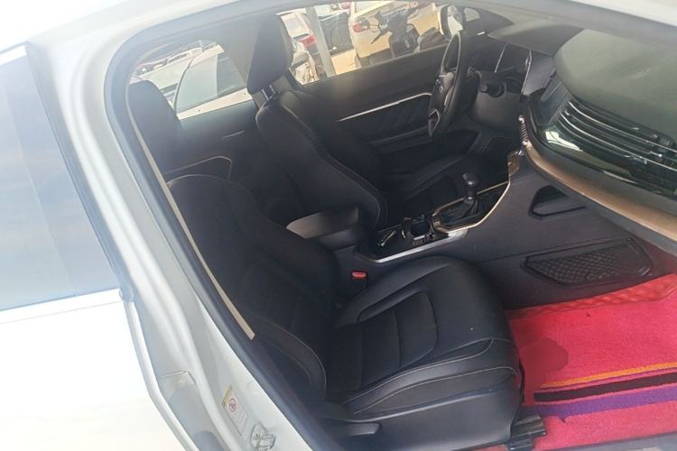 Used Haval H6 2019 Red Label 2.0 GDIT Automatic Champion Edition Right Front Seat