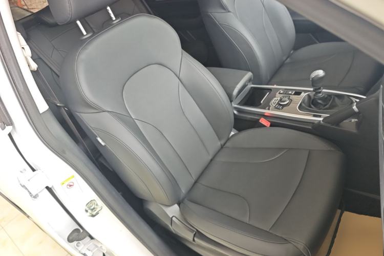 Used Haval H6 2019 Sport Edition 1.5T Manual Two-Wheel Drive Elite Model China VI Standard Right Front Seat