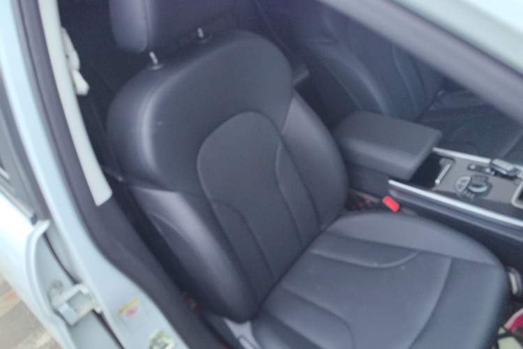 Used Haval H6 2019 Sport Edition 1.5T Automatic Two-Wheel Drive Elite Model China VI Right Front Seat