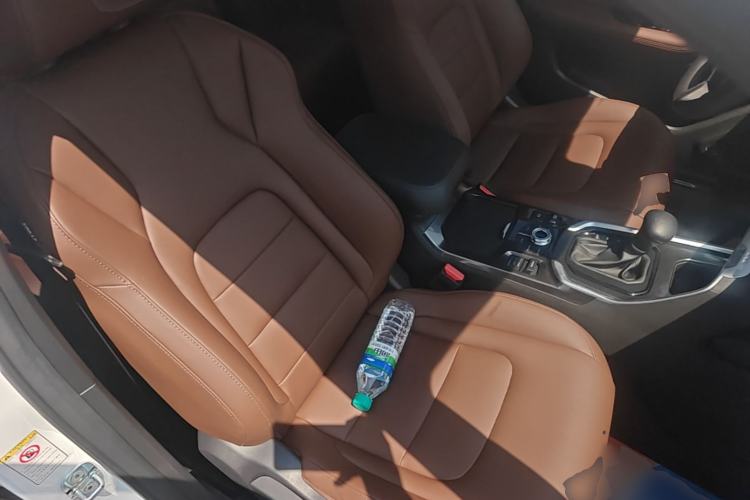 Used Haval H6 2019 1.5 GDIT Automatic Luxury Smart Connect Edition Emission Standard China V Right Front Seat