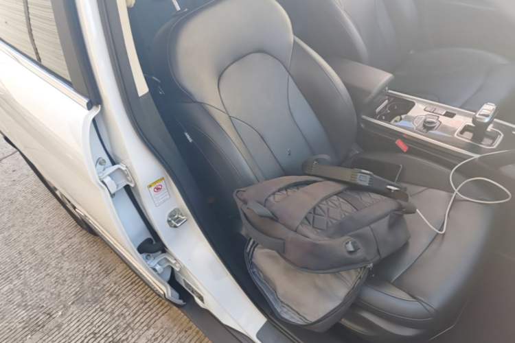 Used Haval H6 2019 Sport Edition 1.5T Automatic Two-Wheel Drive Elite Model China VI Right Front Seat