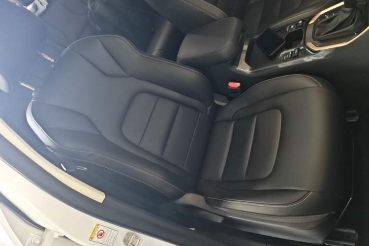 Used Haval H6 2019 Blue Label 1.5 GDIT Automatic Champion Edition Right Front Seat